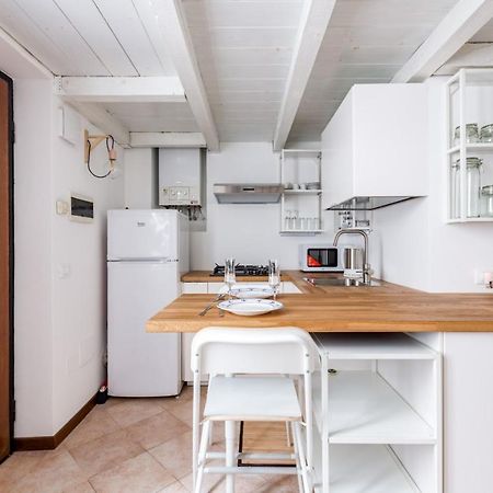 New! Studio Apt 700M From Corso Lodi! Mailand Exterior foto