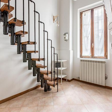 New! Studio Apt 700M From Corso Lodi! Mailand Exterior foto