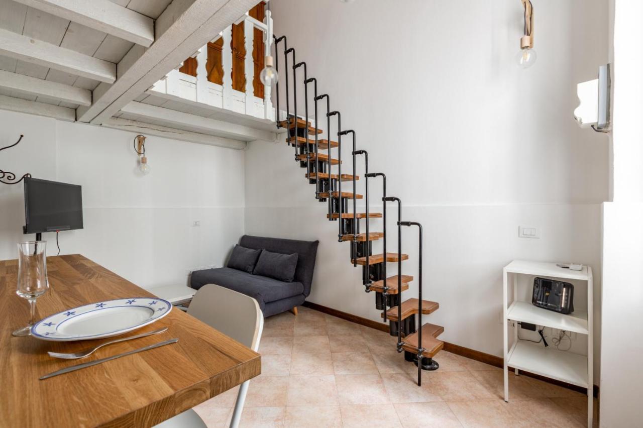 New! Studio Apt 700M From Corso Lodi! Mailand Exterior foto